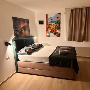 https://old-city-inn-pula.pula-hotels.org
