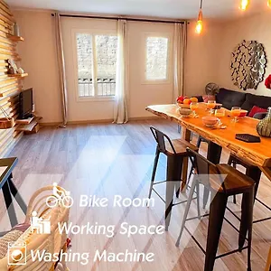 https://wood-spirit.fr-provencehotel.com
